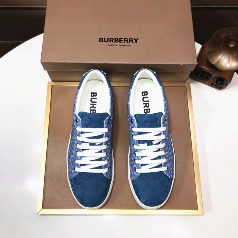 Burberry Low Shoes